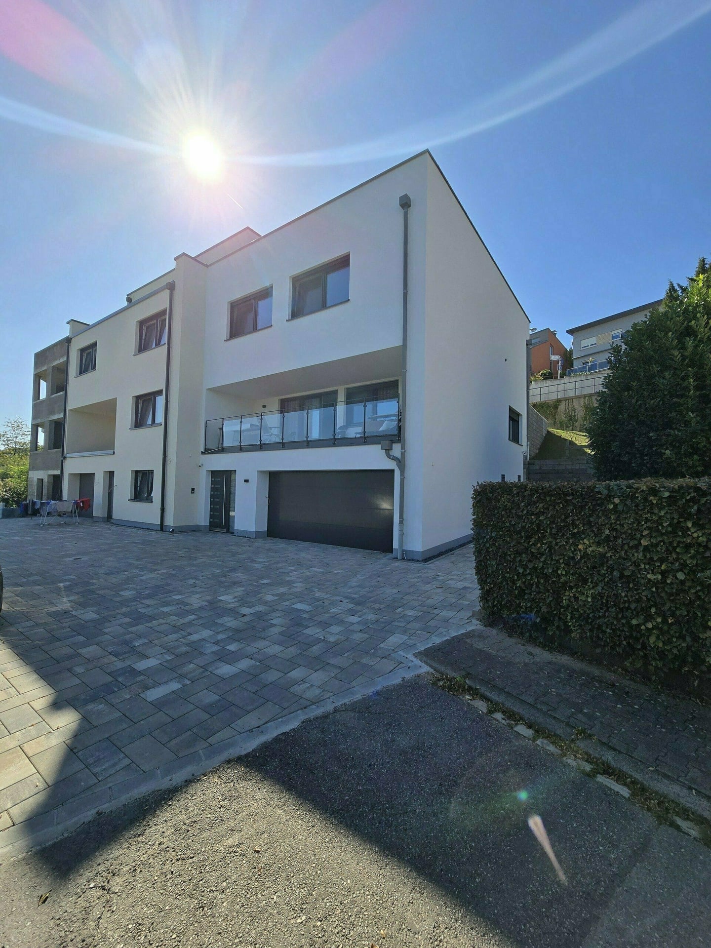 Kuća, 226 m², zemljište 360 m²