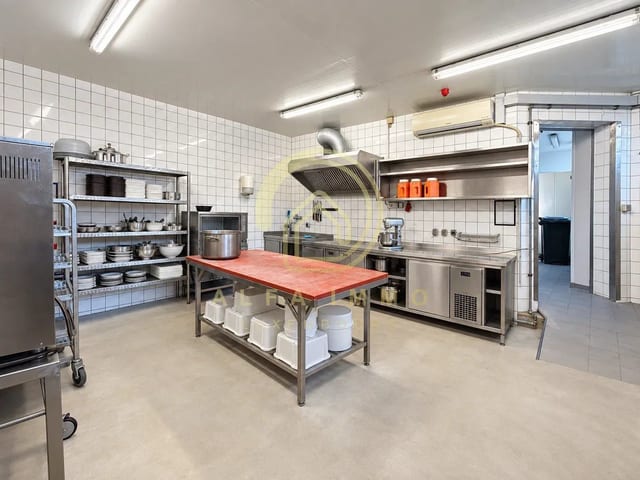 Commerce à vendre à Differdange