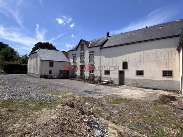 Farm in Eschdorf - photo 2