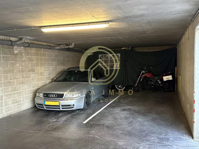 Parking à vendre à Niederkorn