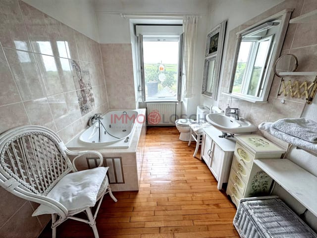 Semi-detached house in Niederwampach - photo 12